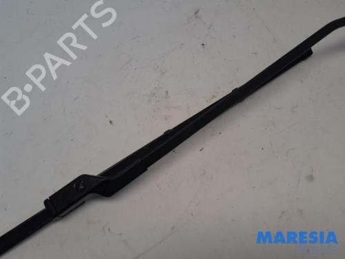 Vindspejlsviskerarm CITROËN C4 Picasso II 1.6 THP 155 | BP31424945C143