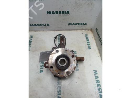 Used Left front steering knuckle RENAULT TWINGO II (CN0_) 1.2 16V (CN0K, CN0V, CN0A) (76 hp) 31503734
