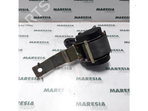 Used Front right seatbelt RENAULT MEGANE I Grandtour (KA0/1_) 1.4 16V (KA0D, KA1H, KA0W, KA10) (95 hp) 31431327