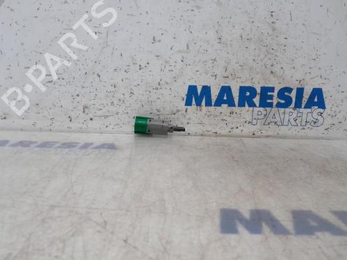 Switch CITROËN JUMPY III Van (V_) 2.0 BlueHDi 120 | BP31449316I30 