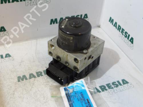 Used ABS pump PEUGEOT 206 Hatchback (2A/C) 2.0 HDI 90 (90 hp) 31428467