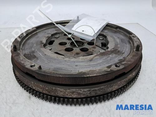 Used Flywheel Flywheel PEUGEOT 308 SW II (LC_, LJ_, LR_, LX_, L4_) 1.6 BlueHDi 120 (120 hp) 31513538 31513538