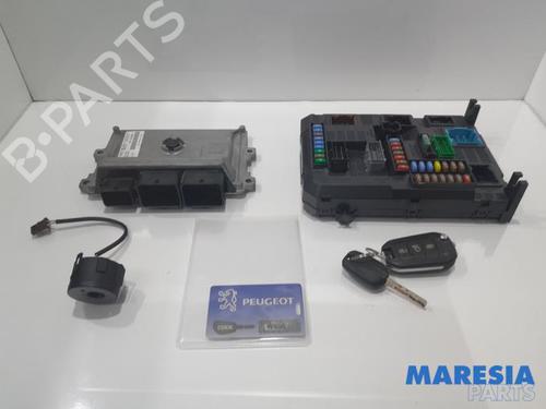 Used Engine control unit (ECU) PEUGEOT 208 I (CA_, CC_) 1.2 VTI 82 (82 hp) 31410674