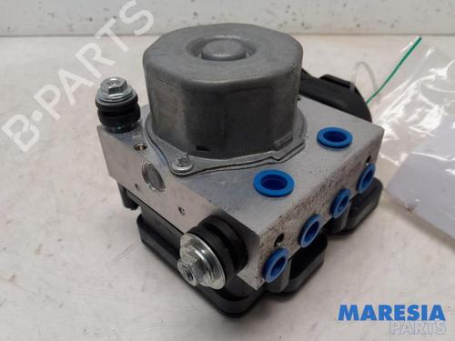 Used ABS pump RENAULT ZOE (BFM_) ZOE (BFMD) (109 hp) 31416400