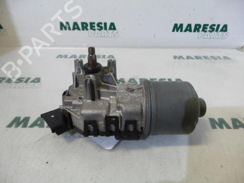 Used Front wiper motor RENAULT CLIO II (BB_, CB_) 1.2 16V (BB05, BB0W, BB11, BB27, BB2T, BB2U, BB2V, CB05,... (75 hp) 31461458