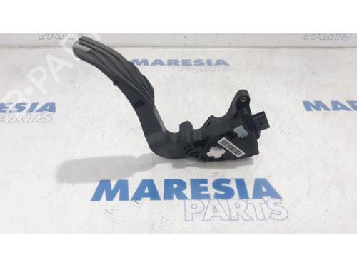 electronic-module-renault-megane-iv-grandtour-k9amn_-2016-31461493 main image