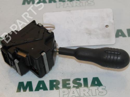 Used Steering column stalk Steering column stalk 31452836 31452836