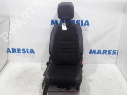Used Right front seat RENAULT MEGANE III Grandtour (KZ0/1) 1.5 dCi (KZ09, KZ0D, KZ1G, KZ29, KZ14, KZ1W, KZ10, KZ1F,... (110 hp) 31468691