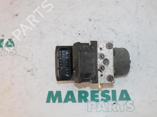 Used ABS pump ALFA ROMEO 147 (937_) 1.6 16V T.SPARK ECO (937.AXA1A, 937.BXA1A) (105 hp) 31414838