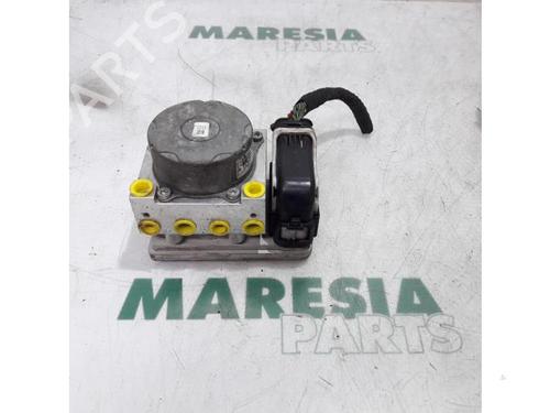 Used ABS pump CITROËN C3 II (SC_) 1.6 HDi (92 hp) 31526429