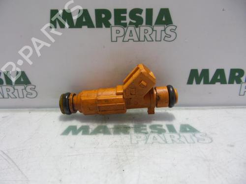 Used Injector ALFA ROMEO SPIDER (916_) 2.0 T.SPARK 16V (916S2B) (155 hp) 31455781