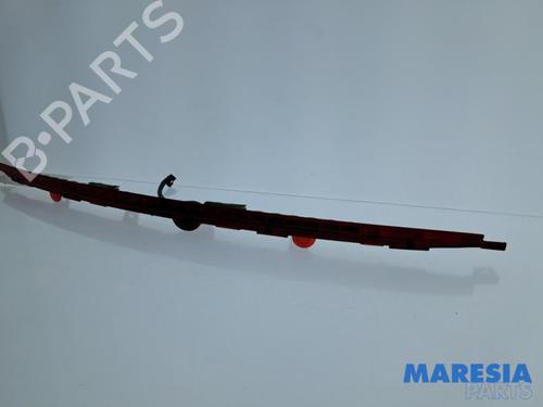 Used Third brake light Third brake light CITROËN DS3 (SA_) 1.6 THP 155 (156 hp) 33296489 33296489