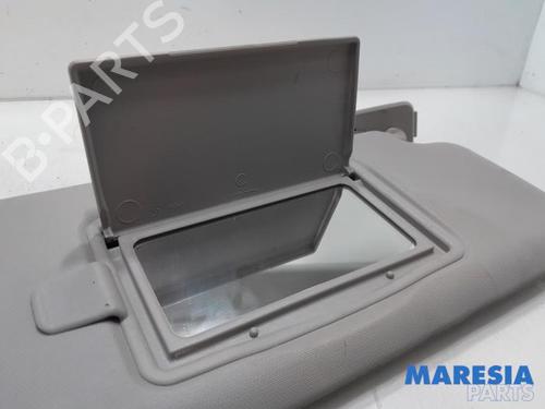 Right sun visor CITROËN C3 III (SX) 1.2 THP 110 (SXHNPS, SXHNZT, SXHNZ6) | BP31465463I2