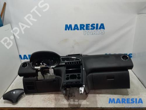 Used Driver airbag PEUGEOT 3008 I MPV (0U_) 1.6 THP (156 hp) 31385146