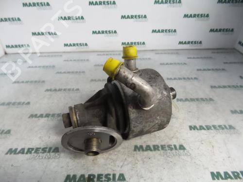 Used Oil radiator Oil radiator RENAULT MEGANE II Estate (KM0/1_) 1.5 dCi (KM0F, KM0T, KM2B) (82 hp) 31428680 31428680