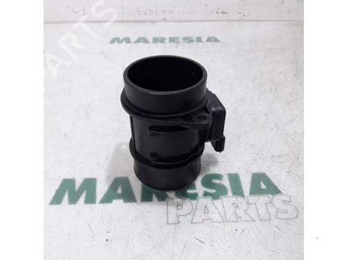 Used Mass air flow sensor RENAULT MEGANE III Grandtour (KZ0/1) 1.5 dCi (KZ09, KZ0D, KZ1G, KZ29, KZ14, KZ1W, KZ10, KZ1F,... (110 hp) 31507332