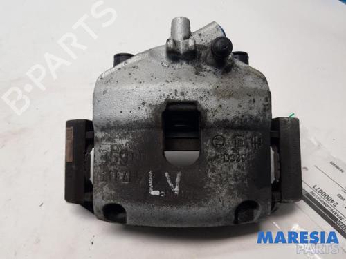 Used Left front brake caliper FIAT PANDA (312_, 319_) 1.0 Mild Hybrid (312.PYD1B) (69 hp) 31438091