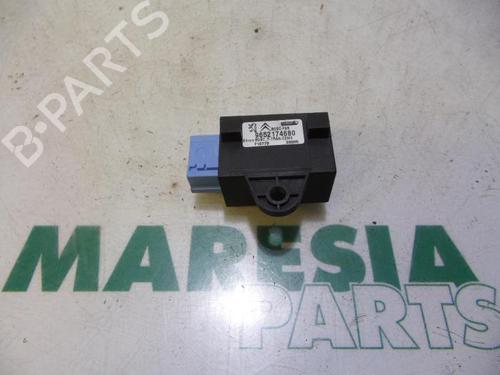 Used Control unit PEUGEOT 407 SW (6E_, 6D_) 1.6 HDi 110 (109 hp) 31534142