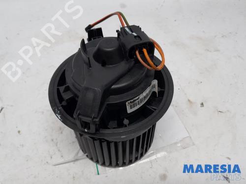 Used Heater blower motor RENAULT CLIO IV Grandtour (KH_) 0.9 TCe 90 (90 hp) 31440258