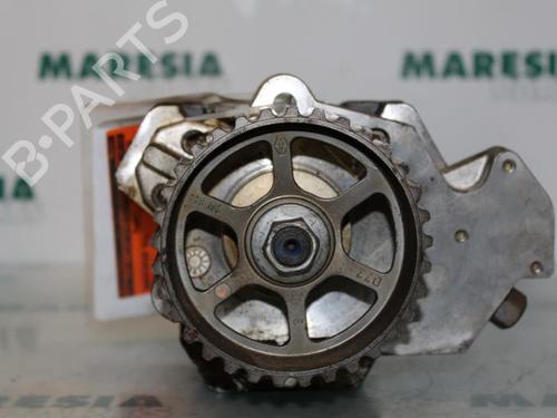 Used Fuel pump Fuel pump RENAULT MEGANE II Estate (KM0/1_) 1.9 dCi (KMRG, KM1G, KM0G, KM2C) (120 hp) 31470027 31470027