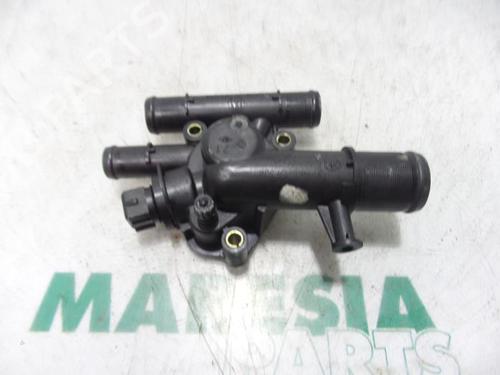 Used Thermostat housing Thermostat housing RENAULT MEGANE II Coupé-Cabriolet (EM0/1_) 1.9 dCi (120 hp) 31428425 31428425