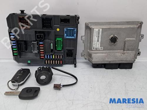Used Engine control unit (ECU) PEUGEOT 208 I (CA_, CC_) 1.2 VTI 82 (82 hp) 31489991