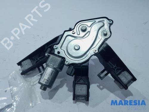 Used Rear wiper motor Rear wiper motor PEUGEOT 308 II (LB_, LP_, LW_, LH_, L3_) 1.6 BlueHDi 120 (120 hp) 31471812 31471812