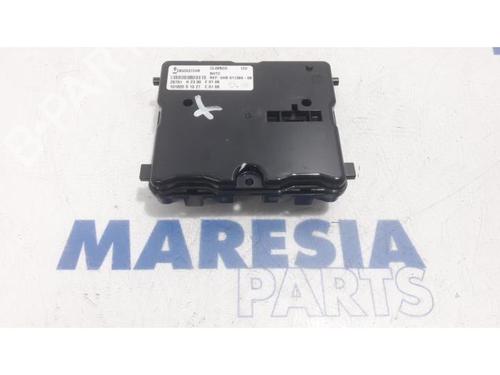 Used Electronic module RENAULT ESPACE V (JR_) 1.6 dCi 160 (160 hp) 31443735