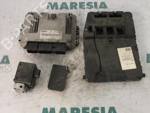 Used Engine control unit (ECU) RENAULT MEGANE II Estate (KM0/1_) 1.9 dCi (KMRG, KM1G, KM0G, KM2C) (120 hp) 31534267