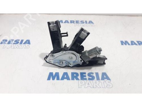 rear-wiper-motor-peugeot-308-sw-ii-lc_-lj_-lr_-lx_-l4_-2014-2015-2016-2017-2018-2019-2020-2021-31407092 main image