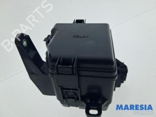 Fuse box PEUGEOT 108 1.0 VTi | BP37524304E1 - Image 3