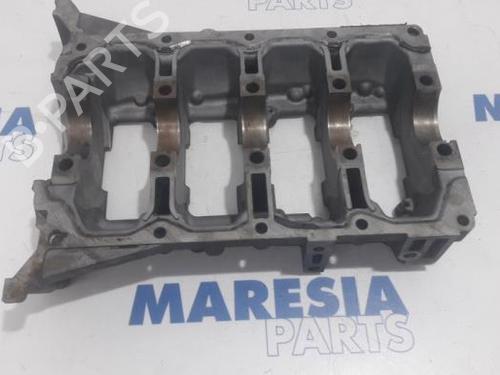 Used Front right seatbelt FIAT DOBLO Bus (263_) 1.3 D Multijet (263AXC1A) (90 hp) 31525146