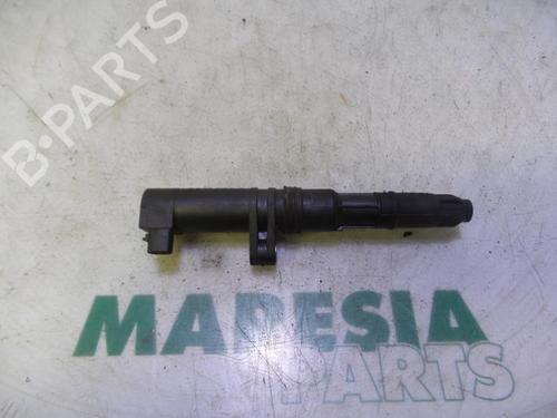 Used Ignition coil RENAULT SCÉNIC II (JM0/1_) 1.6 (JM0C, JM0J, JM1B) (113 hp) 31528553