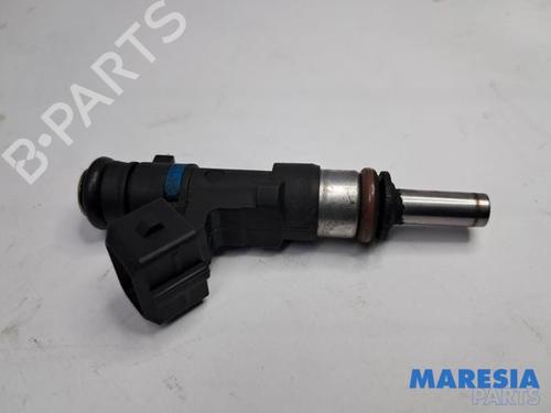 Used Injector Injector ALFA ROMEO GIULIETTA (940_) 1.4 TB (940FXB1A, 940FXB11) (170 hp) 40462769 40462769