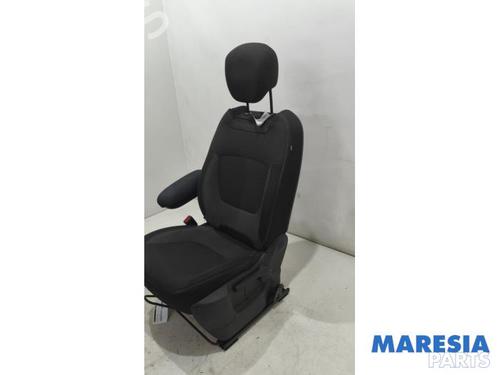 Left front seat RENAULT CAPTUR I (J5_, H5_) 0.9 TCe 90 | BP38412707C15 - Image 4