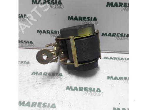 front-right-seatbelt-renault-scenic-ii-jm01_-2003-2004-2005-2006-2007-2008-2009-2010-31449536 main image