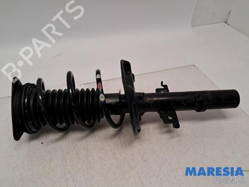 Used Right front shock absorber RENAULT MEGANE IV Grandtour (K9A/M/N_) 1.3 TCe 115 (K9N9) (116 hp) 31445114
