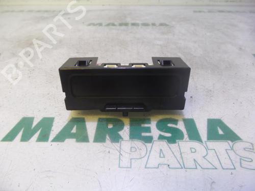 electronic-module-renault-megane-ii-bm01_-cm01_-2001-2002-2003-2004-2005-2006-2007-2008-2009-2010-2011-2012-31473456 main image