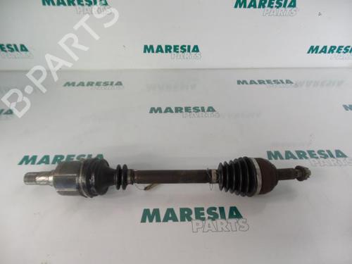 Used Left front driveshaft RENAULT MEGANE II (BM0/1_, CM0/1_) 1.9 dCi (BM0G, CM0G) (120 hp) 31513359