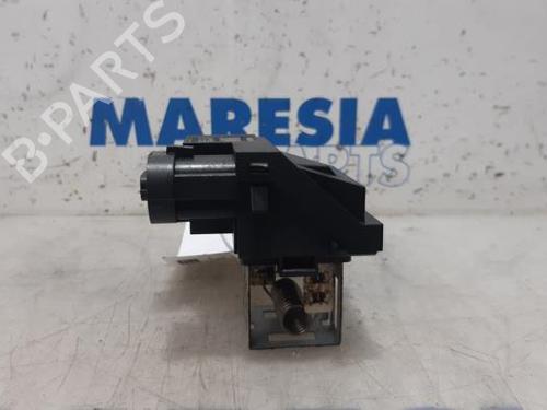 electronic-sensor-renault-clio-iv-bh_-2012-2013-2014-2015-2016-2017-2018-2019-2020-2021-31526196 main image