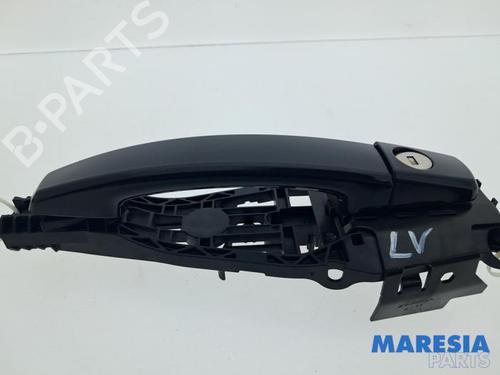 Used Front left exterior door handle Front left exterior door handle 38489260 38489260