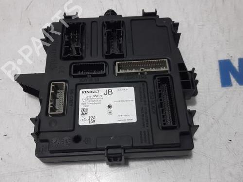 Engine control unit (ECU) RENAULT CLIO V (B7_) 1.0 TCe 100 (B7MT) | BP31464133M57