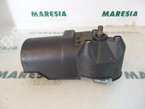Used Front wiper motor RENAULT MEGANE I Coach (DA0/1_) 1.6 e (DA0F) (90 hp) 31493535