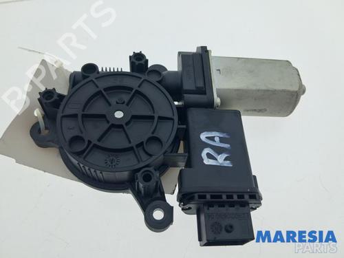 Elevalunas trasero derecho Elevalunas trasero derecho ALFA ROMEO GIULIETTA (940_) 1.4 TB (940FXB1A, 940FXB11) (170 hp) 36158759 36158759