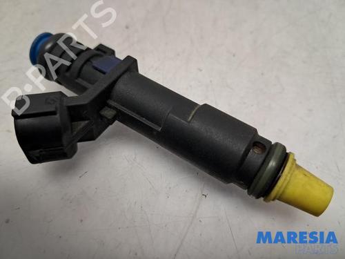 Used Injector CITROËN C5 III Break (RW_) 2.0 i 16V (RWRFJC, RWRFJF) (140 hp) 31529069