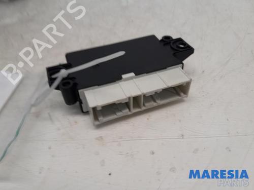 Used Electronic module Electronic module CITROËN C4 III (BA_, BB_, BC_) ë-C4 (BCZKXC, BZCKSC) (136 hp) 31443732 31443732
