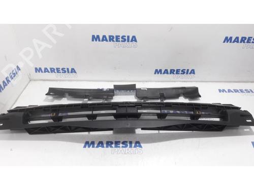 Used Front slam panel RENAULT TRAFIC II Van (FL) 2.0 dCi 115 (FL01, FL0U, FL00, FL0H, FL0M) (114 hp) 31515900