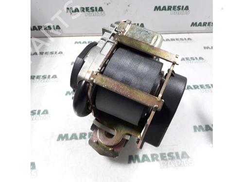 Used Rear left seatbelt RENAULT LAGUNA II (BG0/1_) 3.0 V6 24V (BG01, BG02, BG0D, BG0Y) (207 hp) 31522483