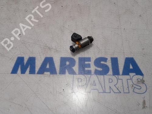 Used Injector FIAT 500 (312_) 1.2 (312AXA1A) (69 hp) 31415228