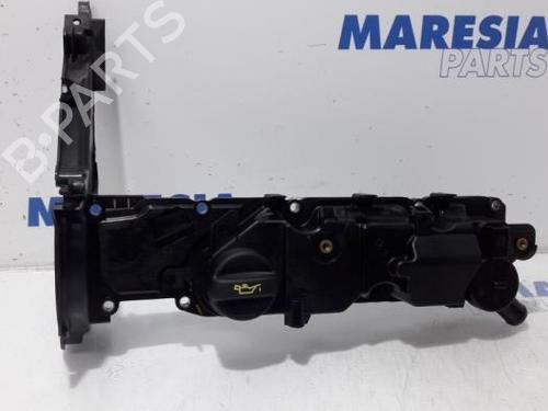 Used Valve cover PEUGEOT 5008 (0U_, 0E_) 1.6 HDi (112 hp) 31478355